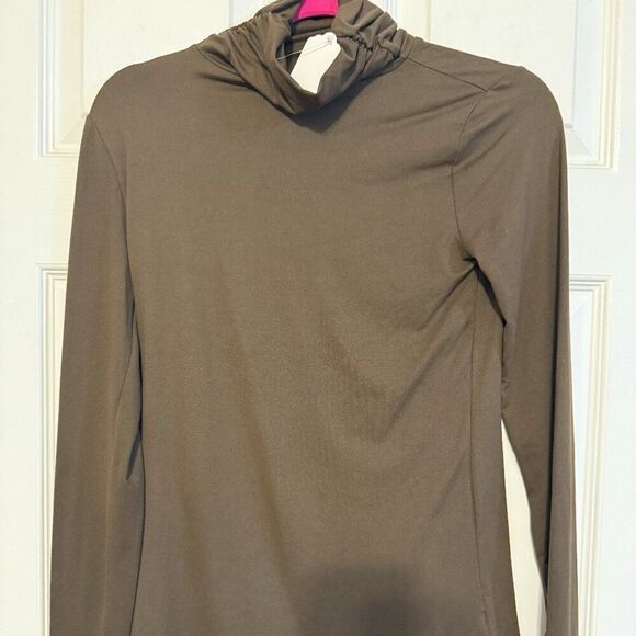NWT Zenana Soft Turtle Neck Microfiber Top | Chocolate Brown S - Picture 1 of 3